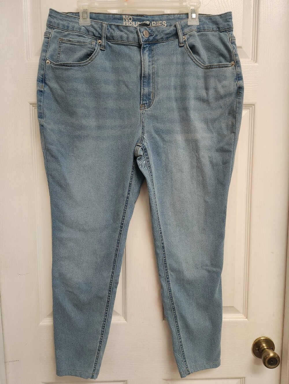 No Boundaries Light Blue Women's Jeans